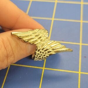 Wings Silver Tone Ring Size 9